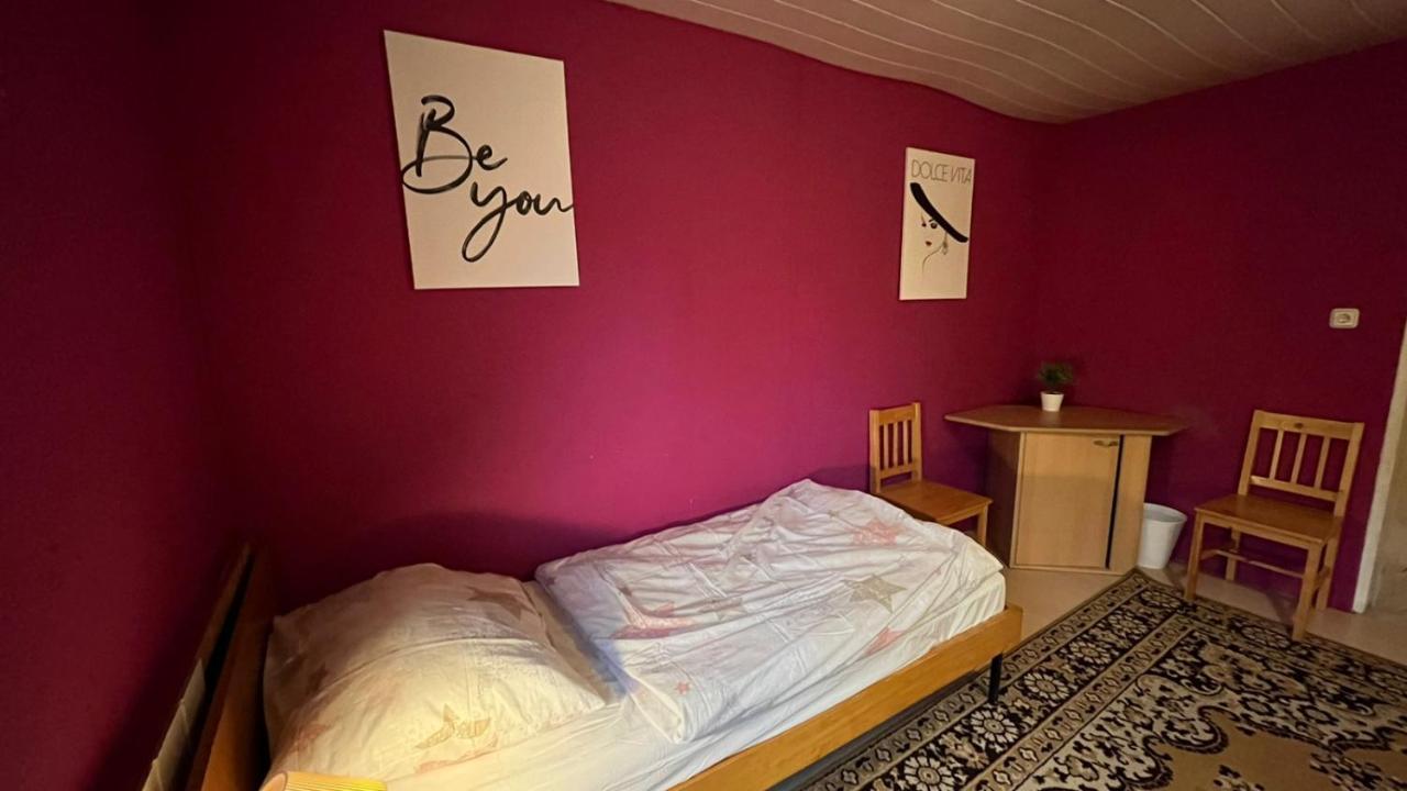 Monteure, Ganzes Haus, Schwarzheide, Haus 1 Daire Dış mekan fotoğraf